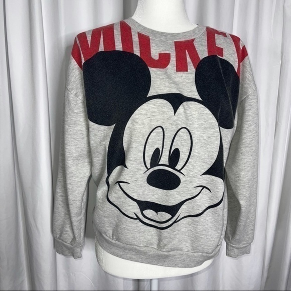 Disney Pullover Sweater Mickey Mouse Medium